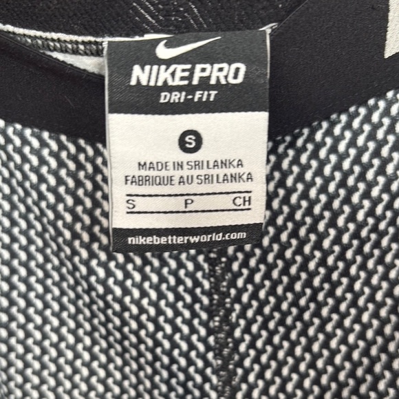 Nike Gray Leggings Stretch Fit Athletic Wear - Picture 3 of 9